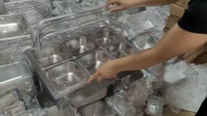 Bộ làm lạnh topping lợi 6 khay 1/6 kèm thùng đá inox và nắp mica trong