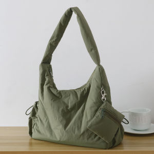RUOYUNLAIGUO | Ladylike Style Insulated Shoulder Tote Bag