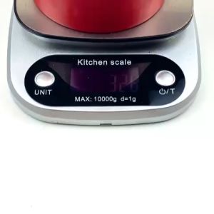 1 Cuộn băng keo dán nền màu đỏ băng dính dán sàn rộng 4.7cm dài 33 mét