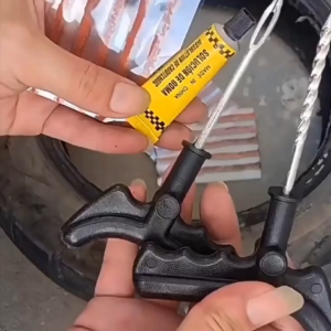 ชุดปะยางฉุกเฉิน สำหรับรถยนต์ และมอเตอร์ไซค์แบบไม่ใช้ยางใน ชุด 6 ชิ้น / ชุด 8 ชิ้น Tire repair kit Car รถจักร ล้อ