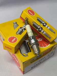 Genuine Ngk Bkr6e-11 Spark Plug For Mazda 3 1.6 2004-2011 Set Of 4 *200