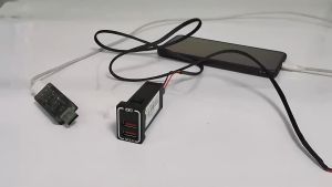 usb ชาร์จเร็ว 3.0    ตรงรุ่น โตโยต้า