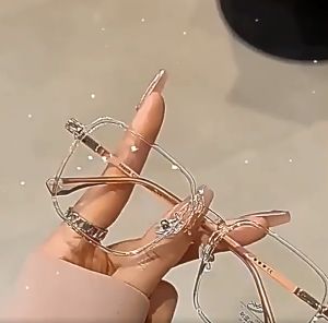 GS Anti Radiation Photochromic Lens Glass for Women Summer Outdoor Anti UV Change Grey Brown Pink Fashion Oversized Square Metal Trend Eyeglasses for Women Korean Style B308