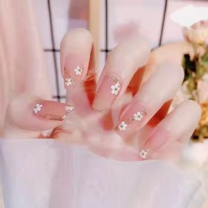 แผ่นเสริมเล็บแบบสวมใส่สำหรับเจ้าสาว แผ่นเสริมเล็บปลอม กันน้ำ ติดได้หลายครั้ง ผลิตภัณฑ์เสริมความงามสำหรับเล็บ