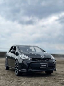 HEIMANBA | Xe Mô Hình Toyota Prius 1/32 Có Đèn Và Âm Thanh Kéo Lui