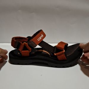 Sandal Anak Trendi: Pilihan Terbaik untuk Petualangan dan Fashion