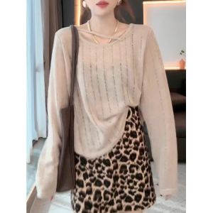 เสื้อยืดคอกลมแขนยาวถักสไตล์เกาหลีสำหรับผู้หญิงในฤดูใบไม้ผลิ ทรงหลวม สไตล์ลำลอง ดีไซน์ชั้นใน แฟชั่น เสื้อเชิ้ต