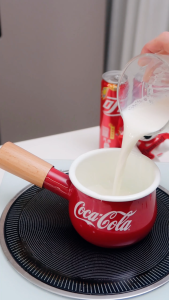 Coca Cola Enamel Milk Pan Non-Stick Coating-Free Small Pot for Baby Food Frying Eggs Cookware Soup Pot Milk Pot Cooking Pot