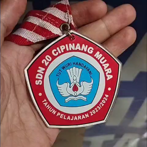 MEDALI AKRILIK MEDALI WISUDA MEDALI KELULUSAN MEDALI MURAH MEDALI 1 SISI MEDALI SD MEDALI TK