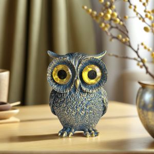1 Piece of Retro-Style Cute Big-Eyed Owl Figurine Creative Desktop Decoration Resin Craft Adds Artistic Flair Full of Details