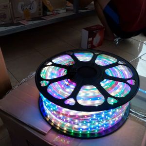 Lampu LED Selang RGB 10 Meter Strip 220V Outdoor - Warna-Warni 3528 Hias Plafon Ceiling Berkualitas - Waterproof dengan Sambungan Listrik Mudah