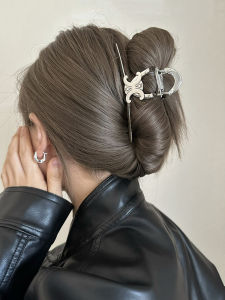 Busan Fashion Fancy Titanium Steel Letter Grip New Arrival Back Head Large Hair Clip Elegant Shark Clip Headdress