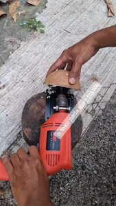 Dudukan Mesin Bor Jadi Gergaji Penggiling Gerinda Pengupas Parutan Kerok Kerik Kelapa Parut