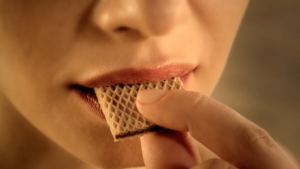 Biscolata Veni Wafer Chocolate 110g (Pack of 3) Halal Crispy Creamy Biscuit Turkey Viral Langkawi Coklat Jajan COD