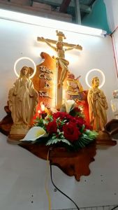 BỘ BÀN THỜ CÔNG GIÁO KHUNG LƯNG GỖ HƯƠNG TƯỢNG GỖ PƠ_MU 40CM  làm thủ công - bàn thờ gỗ công giáo cao cấp