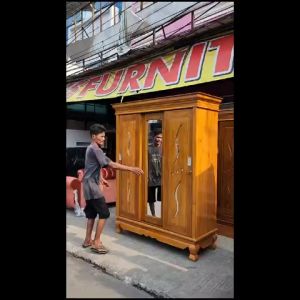 Lemari Baju Kayu 3 Pintu Sliding: Desain Praktis & Berkualitas