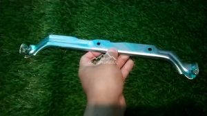 Pengunci Dudukan Tangki Solar Diesel Kubota - Support Fuel Tank Cover All Type