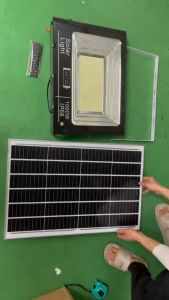 Đèn Pha Năng Lượng Mặt Trời 1000W Công Suất Lớn Tấm pin MONO Vỏ Nhôm Chính Hãng báo pin mới nhất chống nước Bảo hành 3 năm đổi mới trong 6 tháng