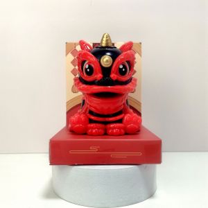 1 piece of solar powered lion dance home decoration car ornaments. Cute annual party gift. mascot
