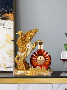 Napoleon Xo Whiskey Rack Modern Simple Living Room Decorative Ornaments Head Horse Wine Cabinet Resin Handmade Craft Desktop Decoration