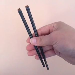 Efektif Menggunakan KUAS EYELINER PER 1PCS Kuas Alis Hitam Kuas Makeup Eye Liner Mata Pipih