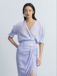 V Neck Puff Sleeve Short Shirt