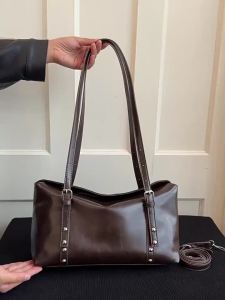 Vintage Women Shoulder Bag PU Leather Female Rivet Crossbody Bags Under Arm Bag