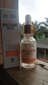 XI XIU Serum Whitening Gold Xixiu Acne Serum Vitamin C 20 ml