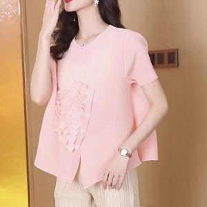 2025 Summer Miyake Womens Fashion 3D Flower Pattern Nail Bead Slimming T-shirt with Wrinkle Elasticity Concealing Meat Elegant Top for Women