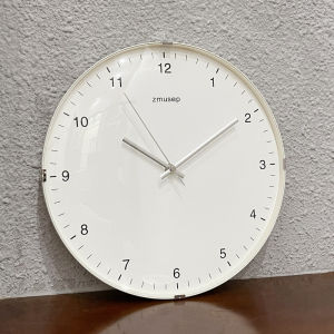 Quiet round Wall Clock 13 Inch Quartz Movement Sweeping Second Hand White Modern Minimalist Living Room Decor Silent Clock