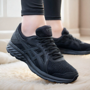 ASICS | Breathable Running Shoes Black