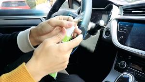 Handheld Dust Collectors & Cleaning Brushes: Essential Tools for Electronics Maintenance