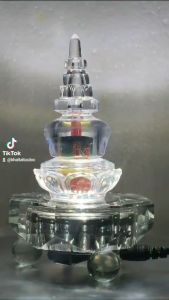 THÁP XÁ LỢI HOA SEN CHỨA KINH CHÚ VÀ ĐẾ ĐÈN PHA LÊ 7 MÀU