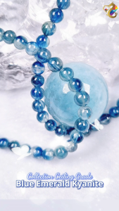 Collection Ceiling Grade Blue Emerald Kyanite Bracelet