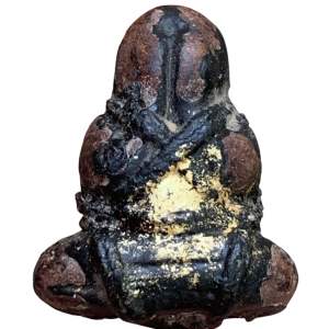 พระปิดตา หลวงพ่อแก้ว ลงรักปิดทองเก่า พระเครื่อง