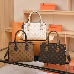 Trendy Commuter Womens Bag 2025 New Fashion Shoulder Crossbody Handbag High-End Feel Square Print Tote Bag Retro Style PU Leather