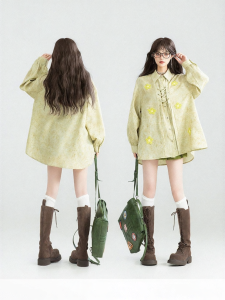 KEIKO | Elegant 3D Flower Embroidery Design Green Bow Tie Blouse