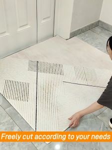 Nordic Velvet Floor Mat: The Ultimate Water Absorbent Outdoor Rug