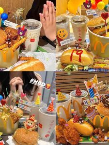 ที่นิยมในโลกออนไลน์ DIY ของตกแต่งเค้กโดนัลด์แฮมเบอร์เกอร์ไก่ทอดหมีน้อยเทียนปลั๊กอินสำหรับงานเลี้ยงวันเกิดโต๊ะของหวานแต่งตัว