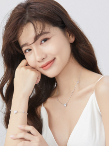 (เพชรแท้100%)CS JEWELRY เพชรรูปหัวใจ สร้อยคอผู้หญิง เงินสเตอร์ลิง 925 จี้เพชรแท้น้ำ100 ของขวัญวันเกิด ให้ของขวัญกับแฟน อย่าจางหาย