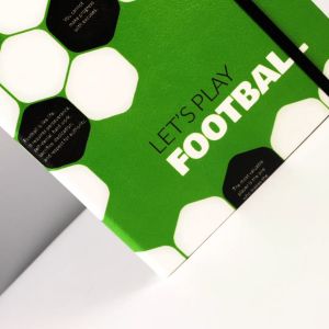 Sổ tay quản lý khổ A5 dòng kẻ bóng bầu dục có dây thun cài bút túi sau bìa cứng có dòng kẻ