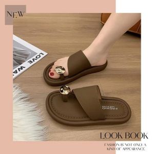 QLshop งานเข้าใหม่พร้อมส่งมาก รองเท้าแตะผู้หญิงแบบสวม งานดี สีสวย น้ำหนักเบา รุ่นเสริมส้น รุ่นนี้พร้อมส่งให้เลือกหลายสี ดีเทลงานปังๆ ใครสนใจ พลาดไม่ได้ กดสั่งเข้ามาได้เลย