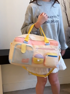 BAGLOOM กระเป๋า Duffel เดินทางน้ำหนักเบา ความจุขนาดใหญ่ กระเป๋ายิม กระเป๋าเดินทางสำหรับสุภาพสตรี