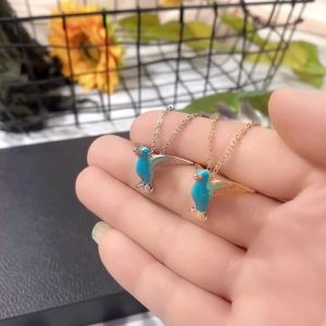 Huitan Blue Green Enamel Bird Necklace for Women Silver Color Gold Plated Cute Bird Pendant Necklace Gift Unique Wedding Jewelry