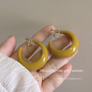 Stylish Retro Hong Kong Style Mustard Yellow Earrings Womens Sweater Accessory Large C Circle Versatile Autumn Winter Jewelry