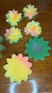 กระดาษสาห่อเหรียญ ดอกบัวสีเหลืองทูโทน (5ห่อ)