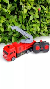 D Kids รถบังคับวิทยุ รถบังคับ Truck รถเครนบังคับวิทยุ รุ่นใส่ถ่าน มีไฟหน้า มีรีโมท มาใหม่ล่าสุด