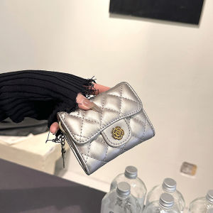 Minimalist Camellia Quilted Wallet Card Holder Female Student Classic Style Multifunctional Soft Leather Drivers License Small Coin Purse