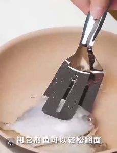ZH430 Kitchen Fried Fish And Steak Drainer Clip Spatula Stainless Colander Spatula Oil Filter Spoon