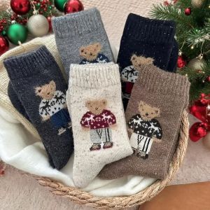 5 Pairs of Socks in Random Colors One Size Fits All Thickened Mid-Calf Socks for Autumn and Winter Exquisite Socks for Christmas Gifts Cartoon Bear Pattern Fashionable Wear Practical Holiday Gift Items